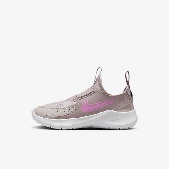 Nike rubber shoes for girls shop